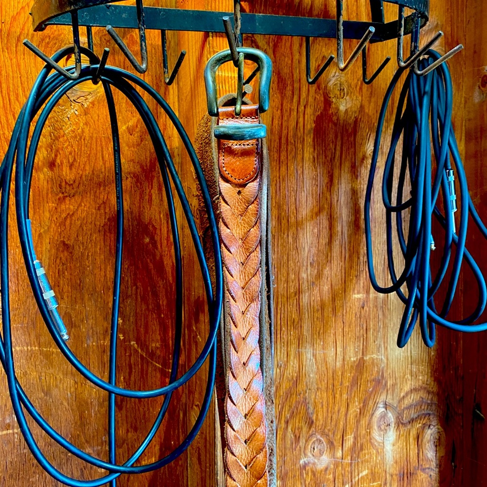 Braided leather belt